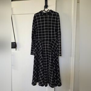 Black and White Grid Pattern Dress
